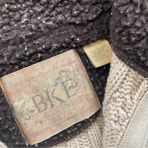 BKE Zip Front Sweater Tan and Dark Brown Accent Size Large - Picture 9 of 11
